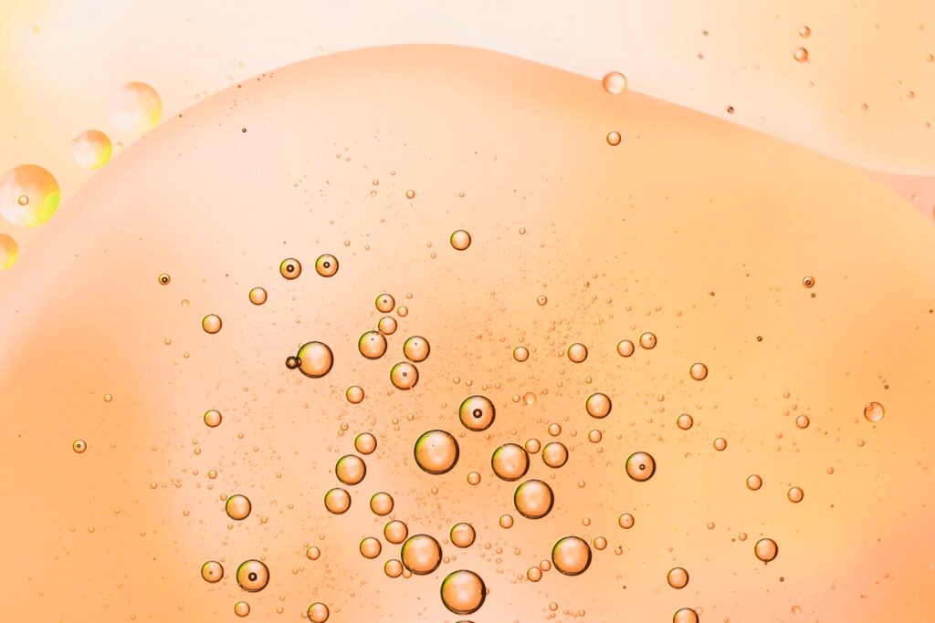 raindrops-waves-abstract-design